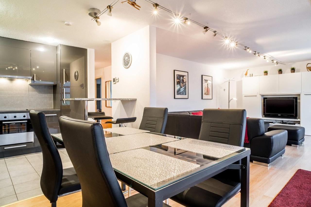 Apartment Jungfrau - Griwa Rent Ag Гринделвалд Екстериор снимка